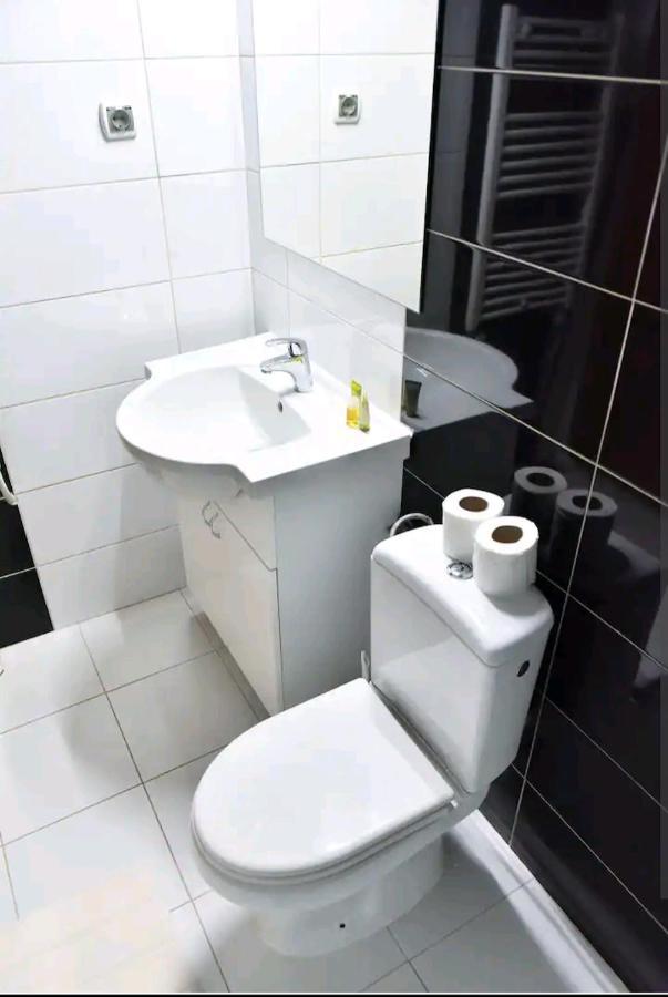 Milica Apartments Skopje Ngoại thất bức ảnh
