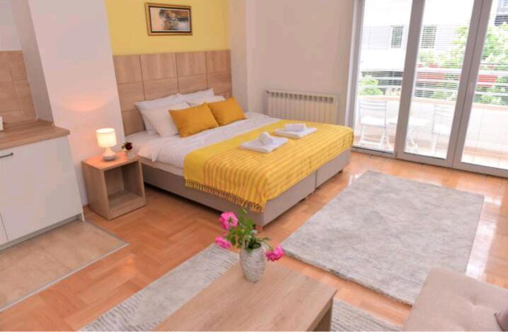 Milica Apartments Skopje Ngoại thất bức ảnh