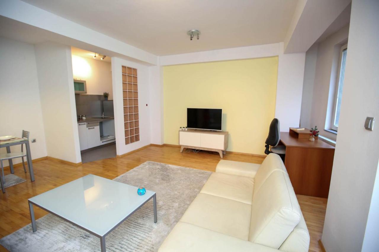 Milica Apartments Skopje Ngoại thất bức ảnh