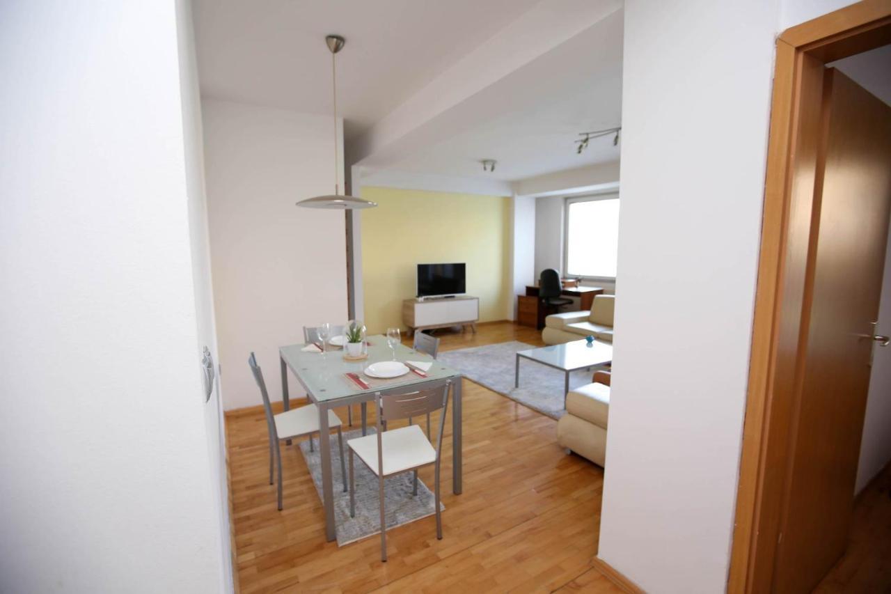 Milica Apartments Skopje Ngoại thất bức ảnh